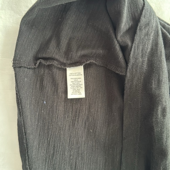 🐞Loft black cotton tee with zipper closure on back. Size XS. - Picture 8 of 8